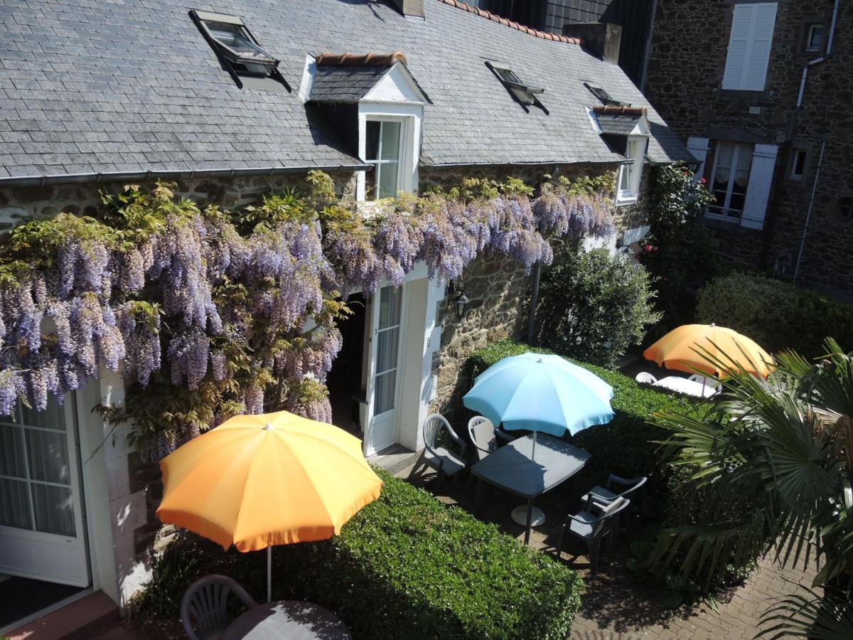 Clos De La Fontaine Dinard Luaran gambar