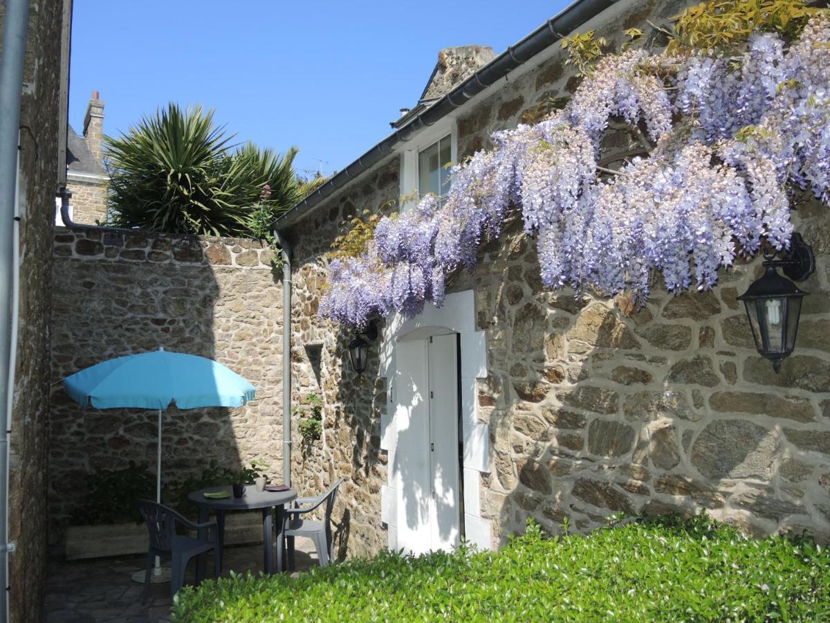 Clos De La Fontaine Dinard Luaran gambar