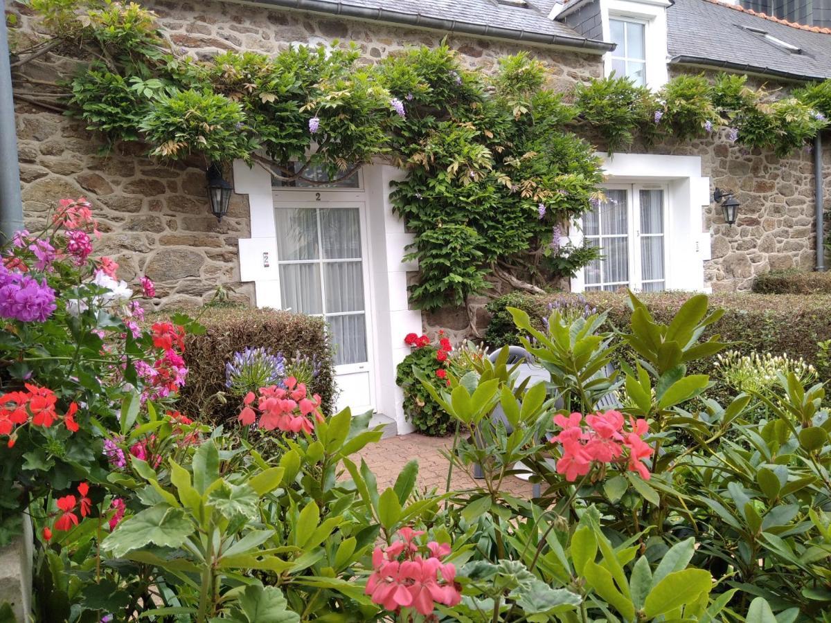 Clos De La Fontaine Dinard Luaran gambar