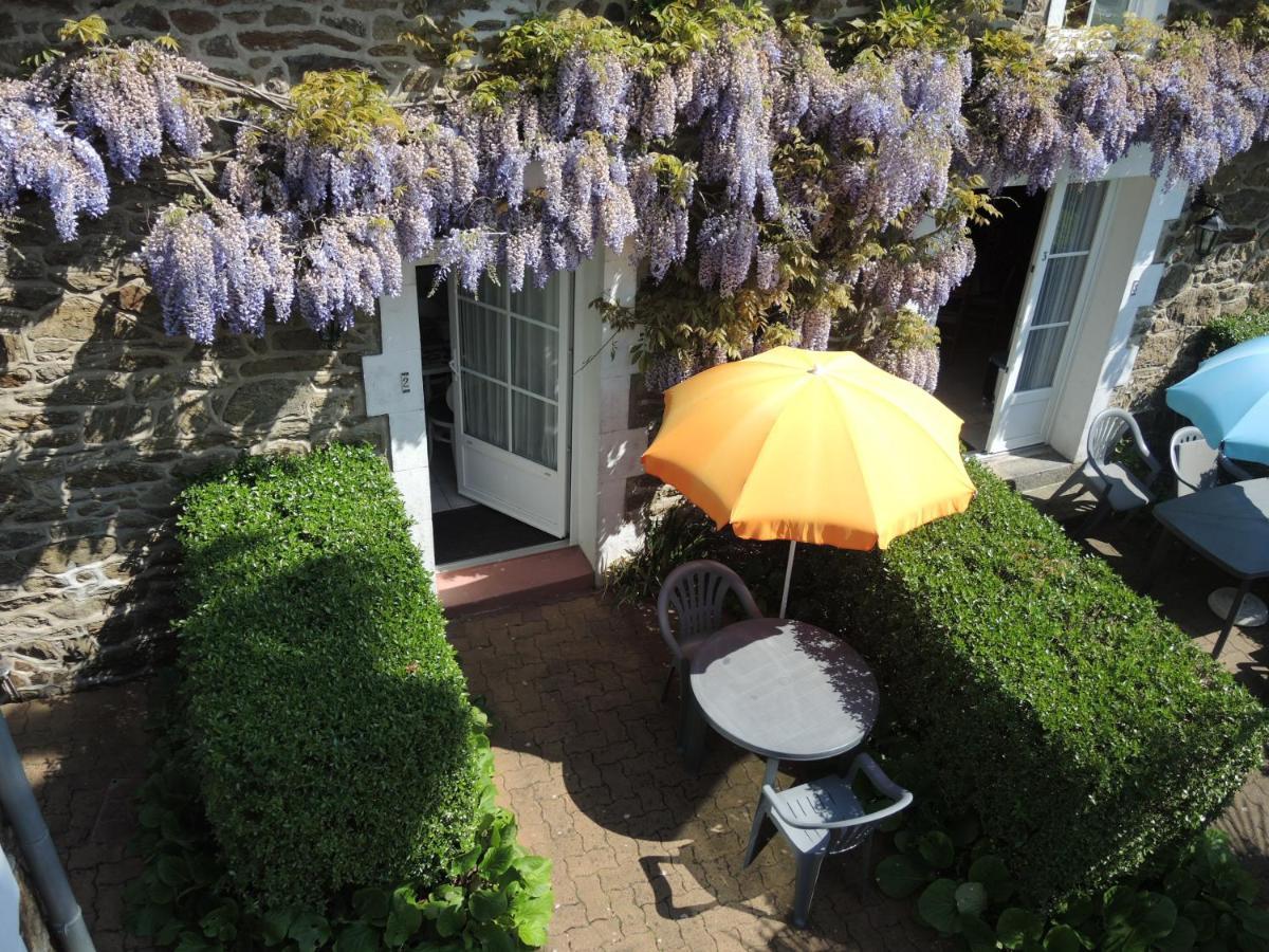 Clos De La Fontaine Dinard Luaran gambar